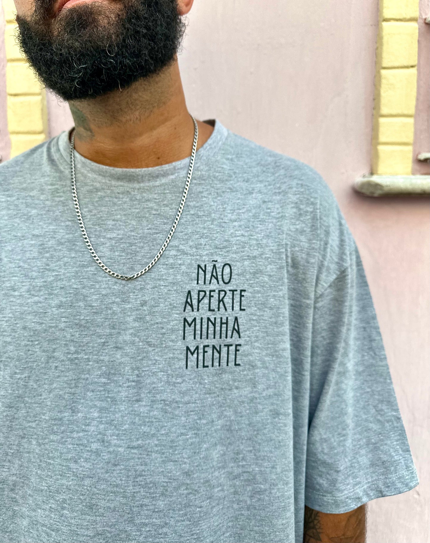 camiseta não aperte minha mente