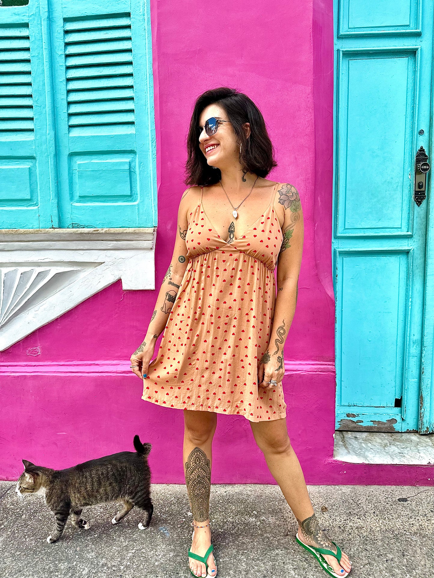 vestido curto coração