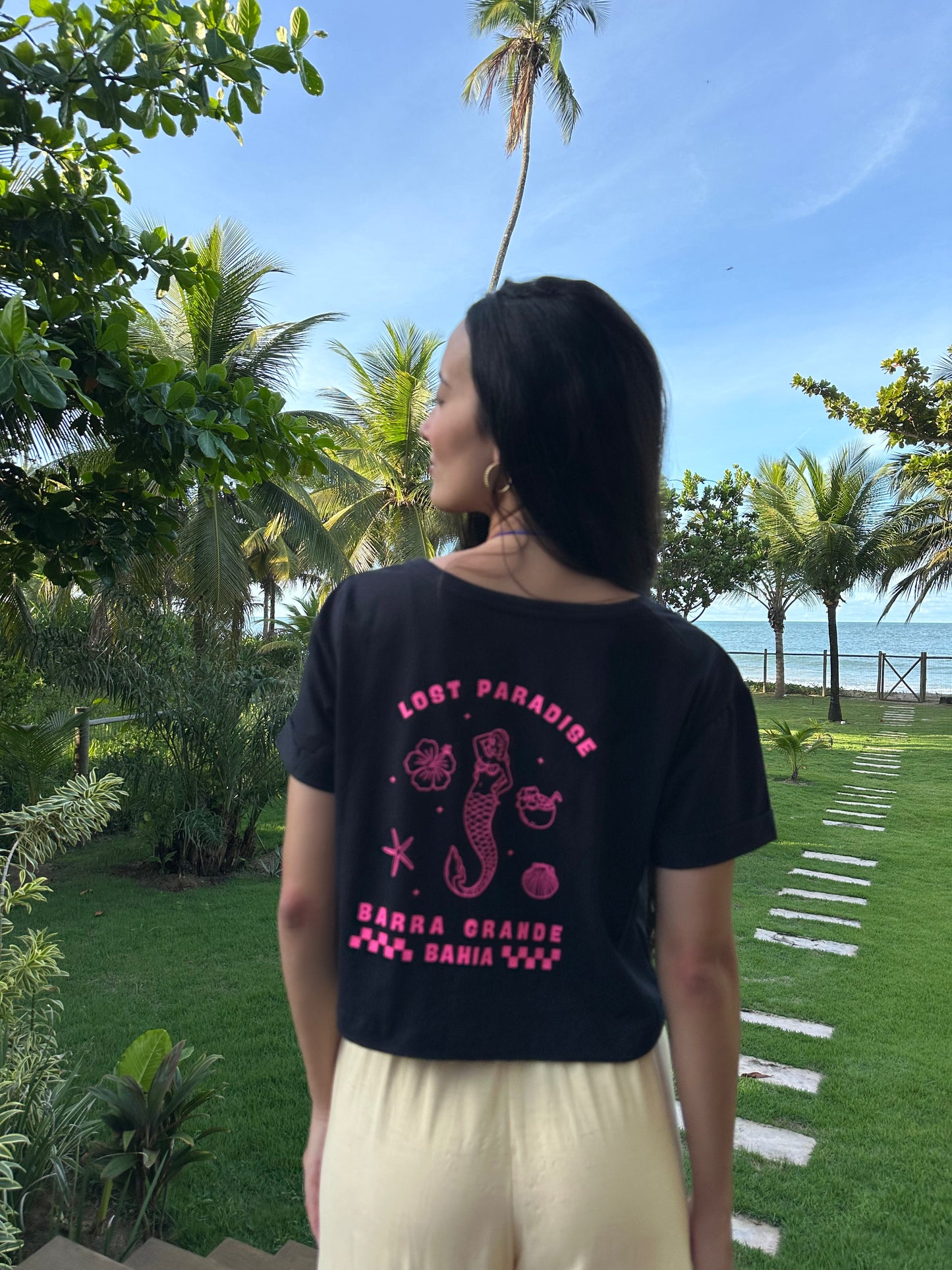 cropped lost paradise preta
