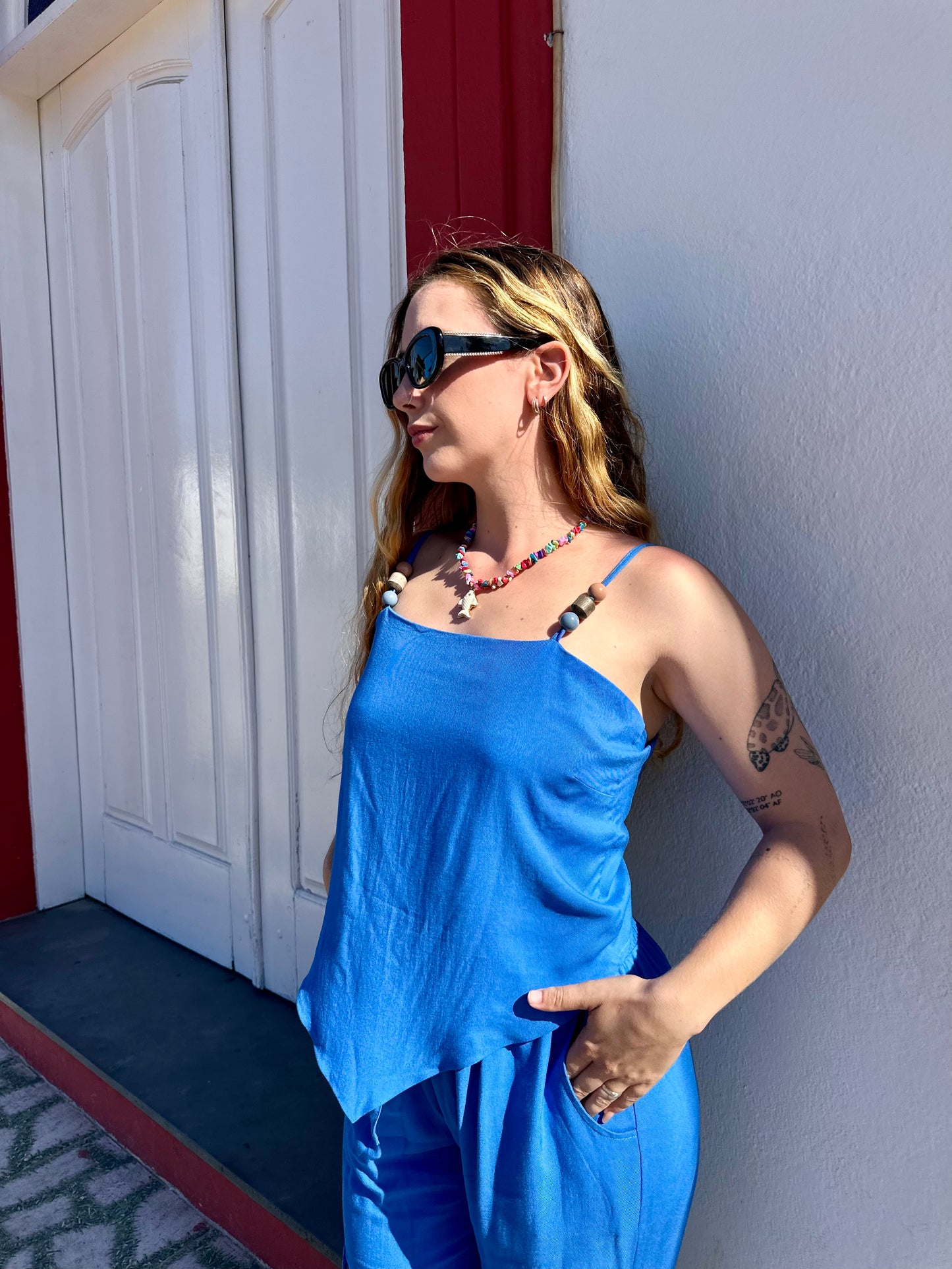 blusa lenço azul bic
